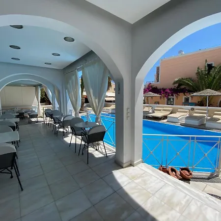 Dioskouri Art Hotell 3*