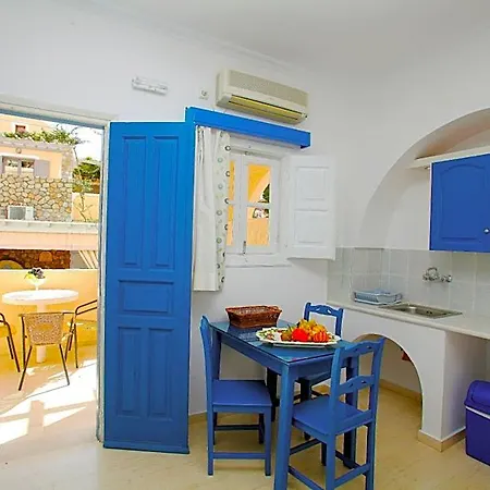 Ξενοδοχείο Dioskouri Art 3*