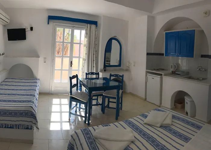 Dioskouri Art Hotel 3*