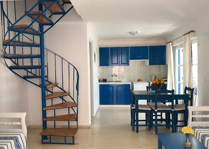 Dioskouri Art Hotel Kamari (Santorini)